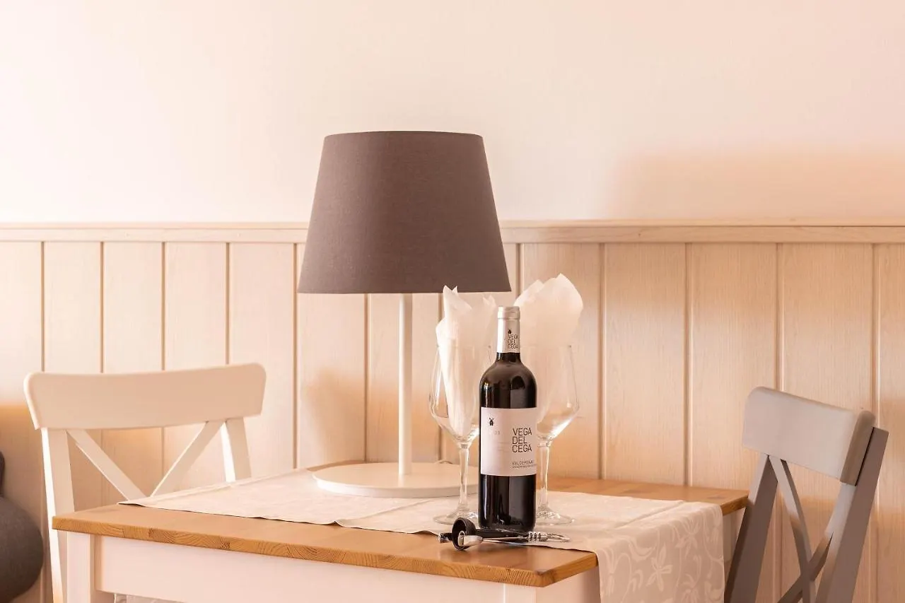 Sunny Apartment Frontline Burriana Nerja