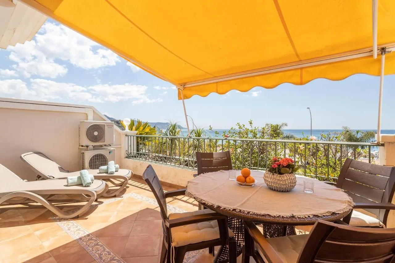 Sunny Apartment Frontline Burriana Nerja