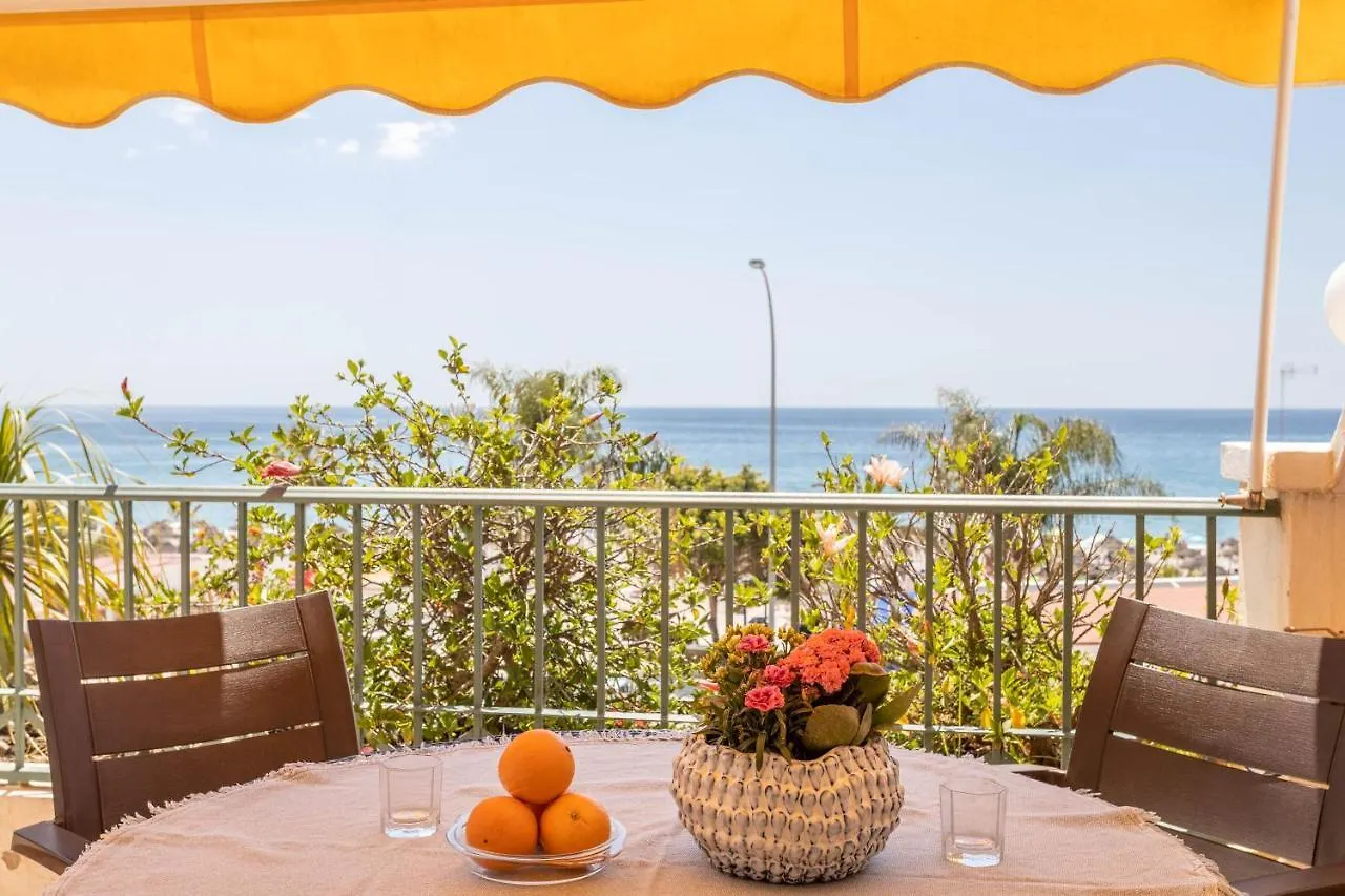 Sunny Apartment Frontline Burriana Nerja