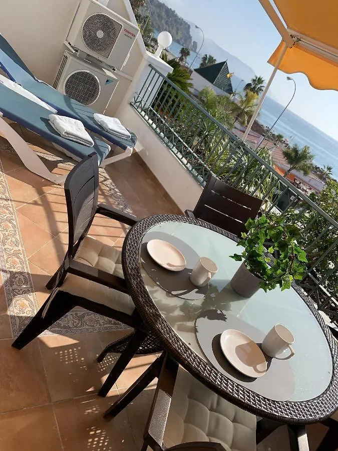 Sunny Apartment Frontline Burriana Nerja